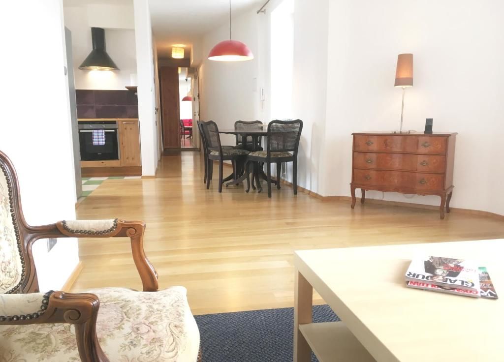 Апартаменты Big and Quiet Centrum Hoża Apartment Варшава-20